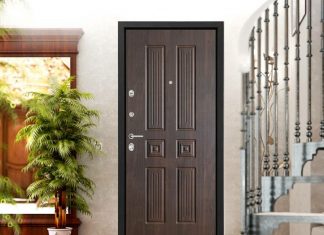 Отделка стальной двери