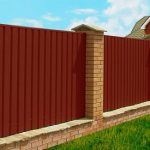 Забор из профнастила и его достоинства