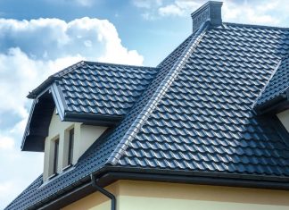 Как правильно выбрать металлочерепицу