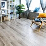 Как выбрать кварцвиниловую плитку