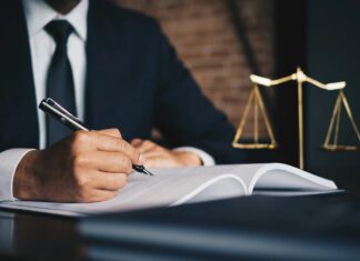В каких случаях стоит обращаться в адвокатскую контору