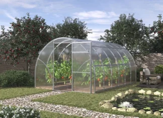 Теплицы из поликарбоната: идеальное решение для круглогодичного ведения сада