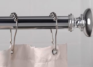 Использование карнизов из нержавеющей стали в интерьере ванной комнаты