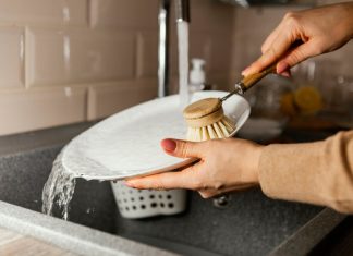 Полное руководство по ваннам для мытья посуды: уборка с легкостью