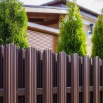 Металлический штакетник: как подобрать и рассчитать самостоятельно