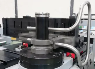 Гибка металлических труб: Искусство изгибания металла