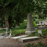 Надгробные памятники из гранита: вечные символы памяти