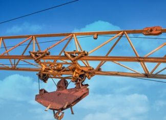 Строительные ножничные подъемники: какие преимущества