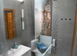 Сантехнические перегородки: какие особенности выбора