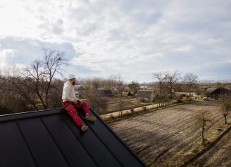 Монтаж плоской кровли: какие особенности услуги