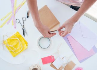 Изготовление бирок: какие особенности выбора