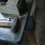 Верстаки слесарные металлические: какие особенности