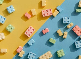 Детские игрушки: Конструктор LEGO — какие особенности?