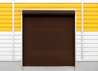 Автоматические ворота и роллеты: Удобство и безопасность вашего дома