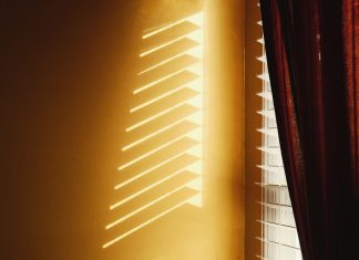 Как выбрать жалюзи на окна без стрессов и лишних затрат