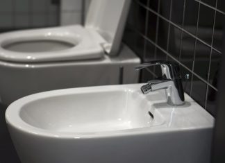 Три задачи, которые не терпят отлагательств: обвязка котла, душевая кабина и сантехник на вызов