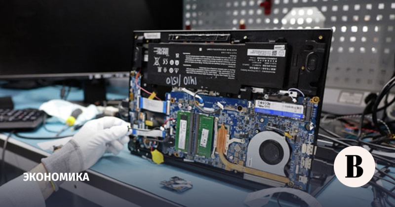 Технологический сбор на смартфоны и ноутбуки может составить 750 и 1500 рублей