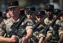 «Это будет смертельный риск»: почему Макрон хочет разместить военный контингент на Украине