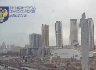 «Я могла сидеть в этой машине»: при обрушении на «Снежкоме» пострадали три человека и повреждено более 100 автомобилей