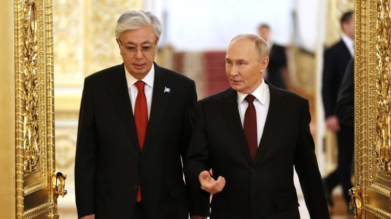 «Незыблемая основа дружбы и сотрудничества»: Россия и Казахстан подписали Декларацию о стратегическом партнёрстве