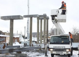 Новый пешеходный металлический мост свяжет два района Новосибирска