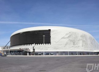 Открытие Ледового дворца на Стрелке перенесли на 2026 год