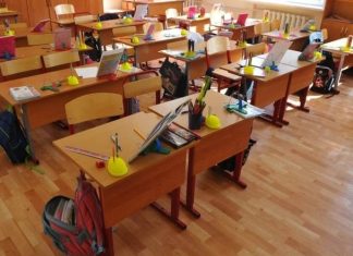 В Крыму откроют три школы на 1800 мест