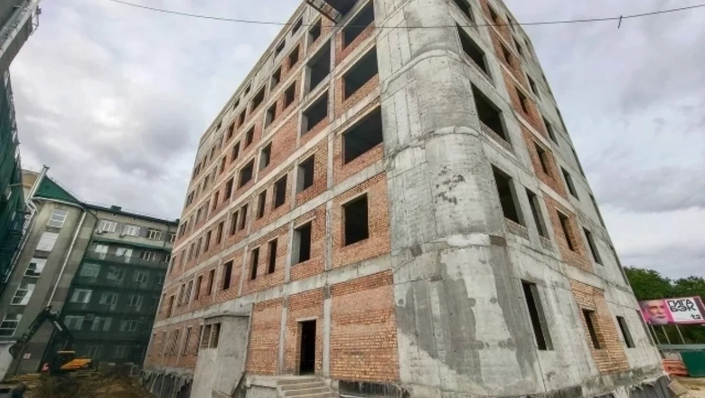 В Омске при строительстве больницы нашли «останки» старинного особняка