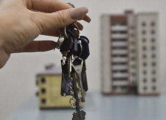 В Прикамье расселили больше 30 тысяч человек из аварийного жилья