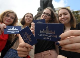 В России не ограничат платный приём в вузы для набравших менее 50 баллов