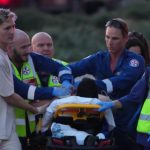 12 человек погибли, один из нападавших ликвидирован: в Сиднее открыли стрельбу на пляже во время празднования Хануки