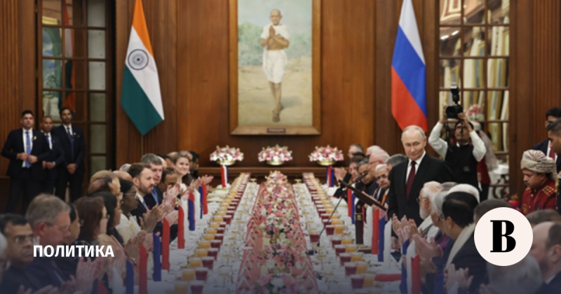 Путин завершил государственный визит в Индию