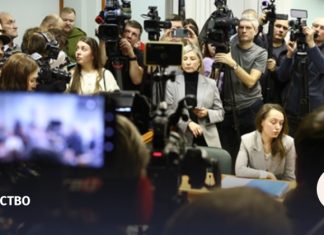 Мосгорсуд выселил Ларису Долину из квартиры Лурье