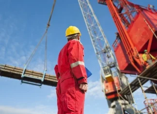 Антон Глушков назвал ключевые нюансы кадрового вопроса в строительстве