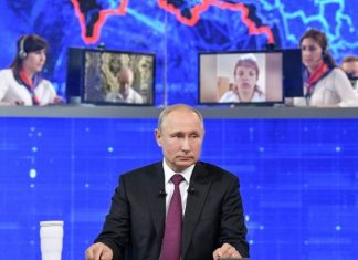 Число обращений на прямую линию с Путиным превысило 255 тысяч