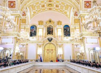 До 1 млн рублей: Путин объявил о повышении в 2026 году максимальной выплаты от работодателя при рождении ребёнка