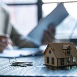 Эксперт Семко: идеального времени для сделки с недвижимостью нет