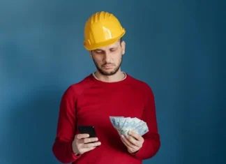 Эксперты подсчитали количество высокооплачиваемых вакансий в сфере строительства