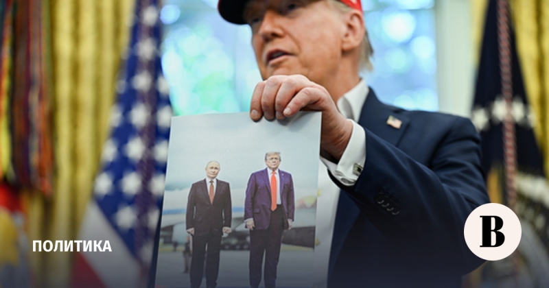 Ушаков рассказал подробности телефонного разговора Путина и Трампа