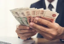 Московские риэлторы оказались не самыми высокооплачиваемыми в России