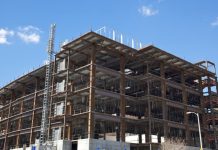 На Камчатке с подрядчика требуют более 1 млрд рублей за срыв стройки больницы