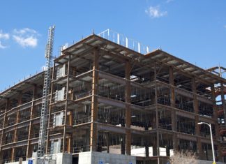 На Камчатке с подрядчика требуют более 1 млрд рублей за срыв стройки больницы