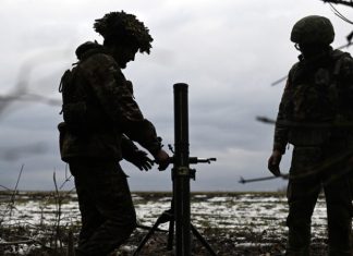 Противник в окружении: ВС РФ продолжают уничтожение боевиков ВСУ в Димитрове и зачистку в Родинском