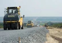 С начала года в России отремонтировано и построено более 28 тысяч километров дорог