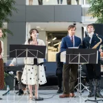 Декабрьские праздники укрепили корпоративный дух жителей офисного парка