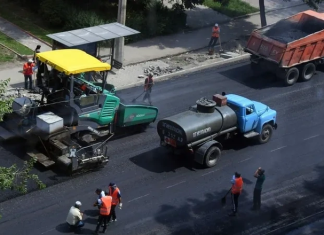 Какие важные автомобильные дороги строятся в Казахстане