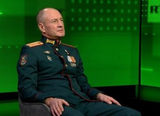 «Нас заптурили, а потом добили коптерами»: лейтенант Денис Распопов рассказал, за что получил звание Героя России