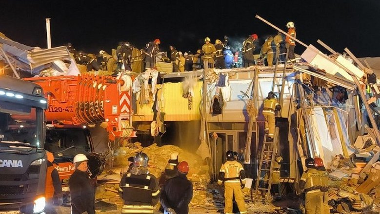 Обрушившийся ТЦ в Новосибирске ранее был признан безопасным