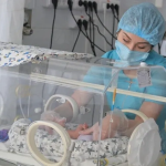 Почему в Алматы снесли здание роддома № 1