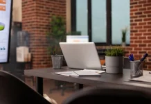 Россияне назвали главные критерии современного офиса